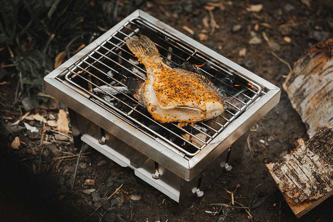 Stainless Steel Flat-Pack Stove Grill - Lucky Jack